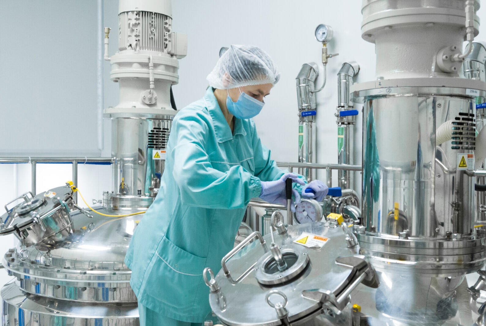 continuous-manufacturing-helps-mab-firms-innovate-and-cut-costs