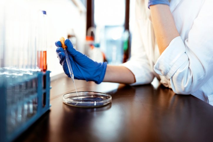 synthetic-metagenomic-method-uncovers-genetic-drivers-of-antimicrobial-resistance
